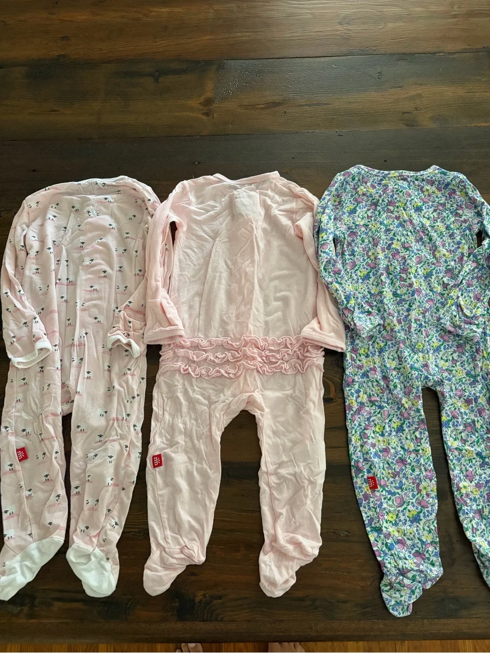 3 Pack of Magnetic Me Footies